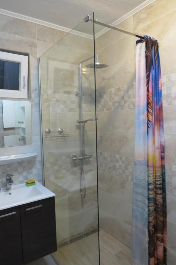 Apartments Feral 2 Baška Voda Екстериор снимка