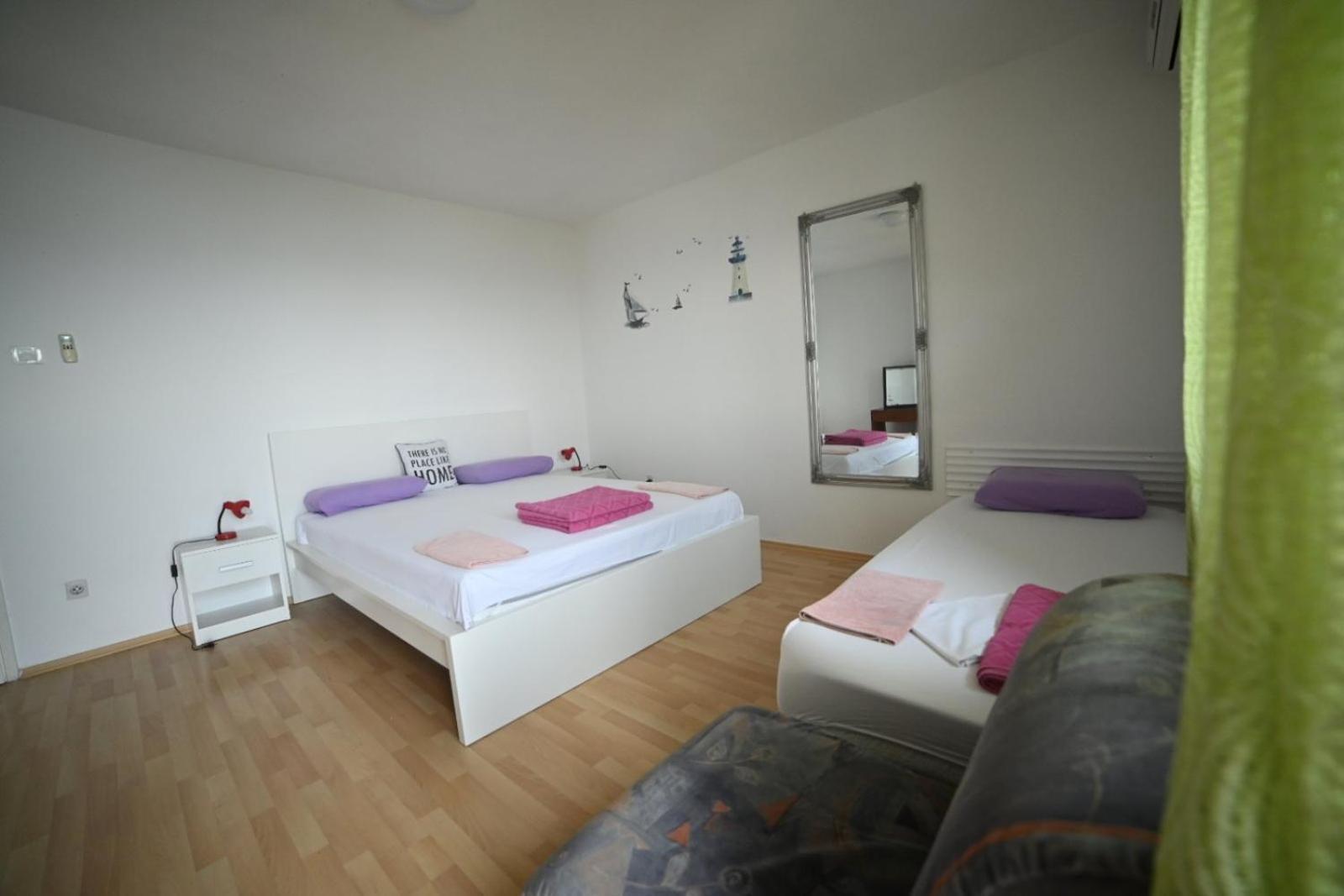 Apartments Feral 2 Baška Voda Екстериор снимка