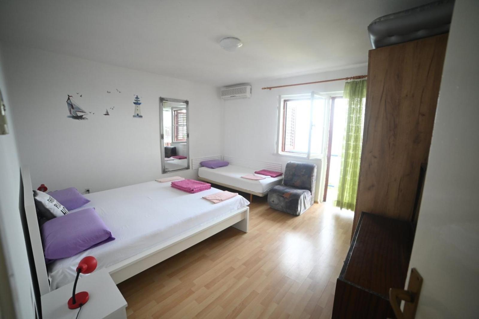 Apartments Feral 2 Baška Voda Екстериор снимка
