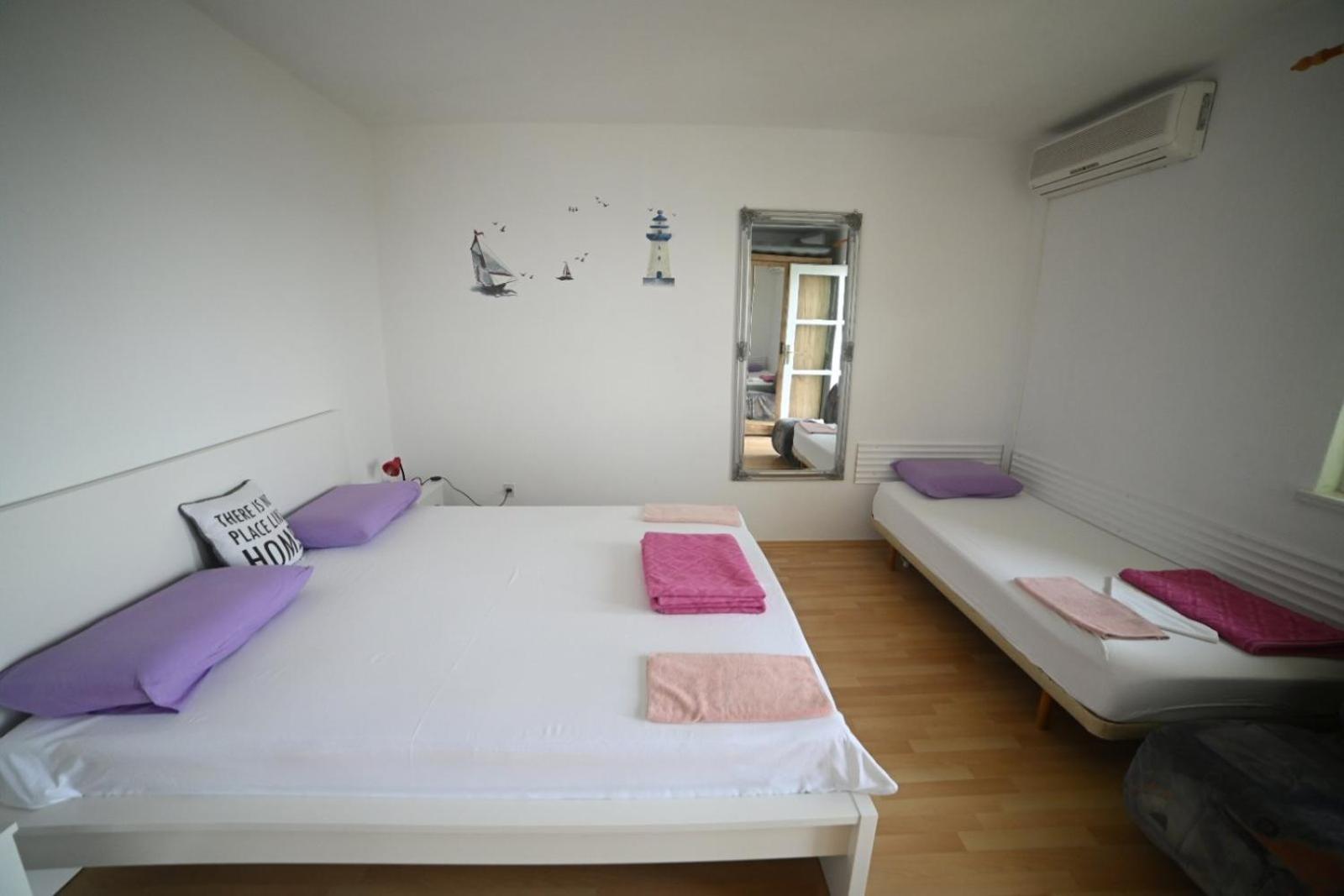 Apartments Feral 2 Baška Voda Екстериор снимка